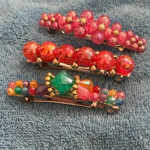 Vintage Hair Accessories. Beautiful pink and multi colored hair barrettes (3)